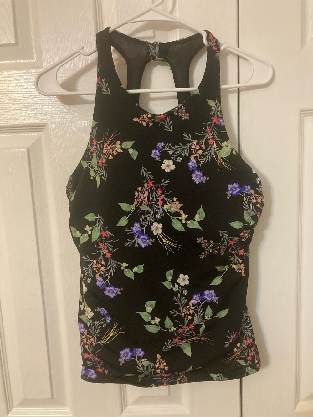 Athleta bathing suit top/tankini 38B/C , black with flowers, 2 fasteners in back
